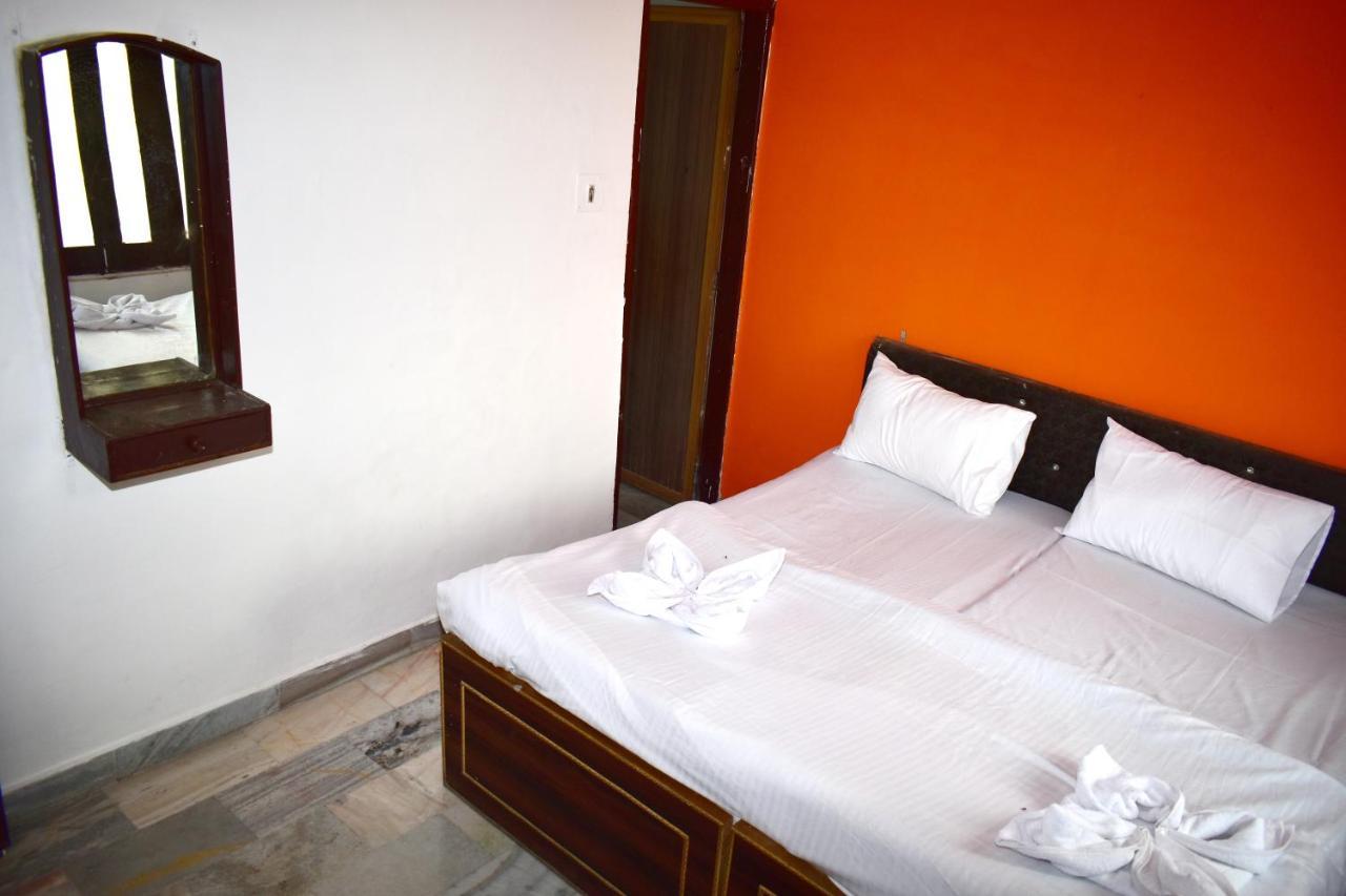 Sandhya Guest House Varanasi Near Ganga River Exterior foto